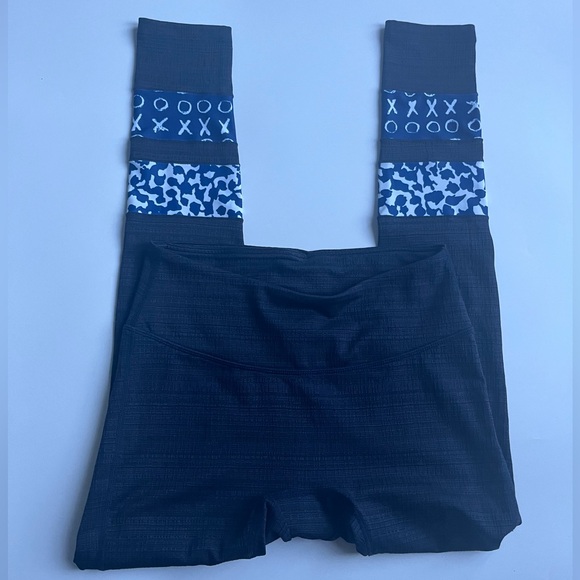 Prismsport High Rise 7/8 length leggings - Picture 4 of 8